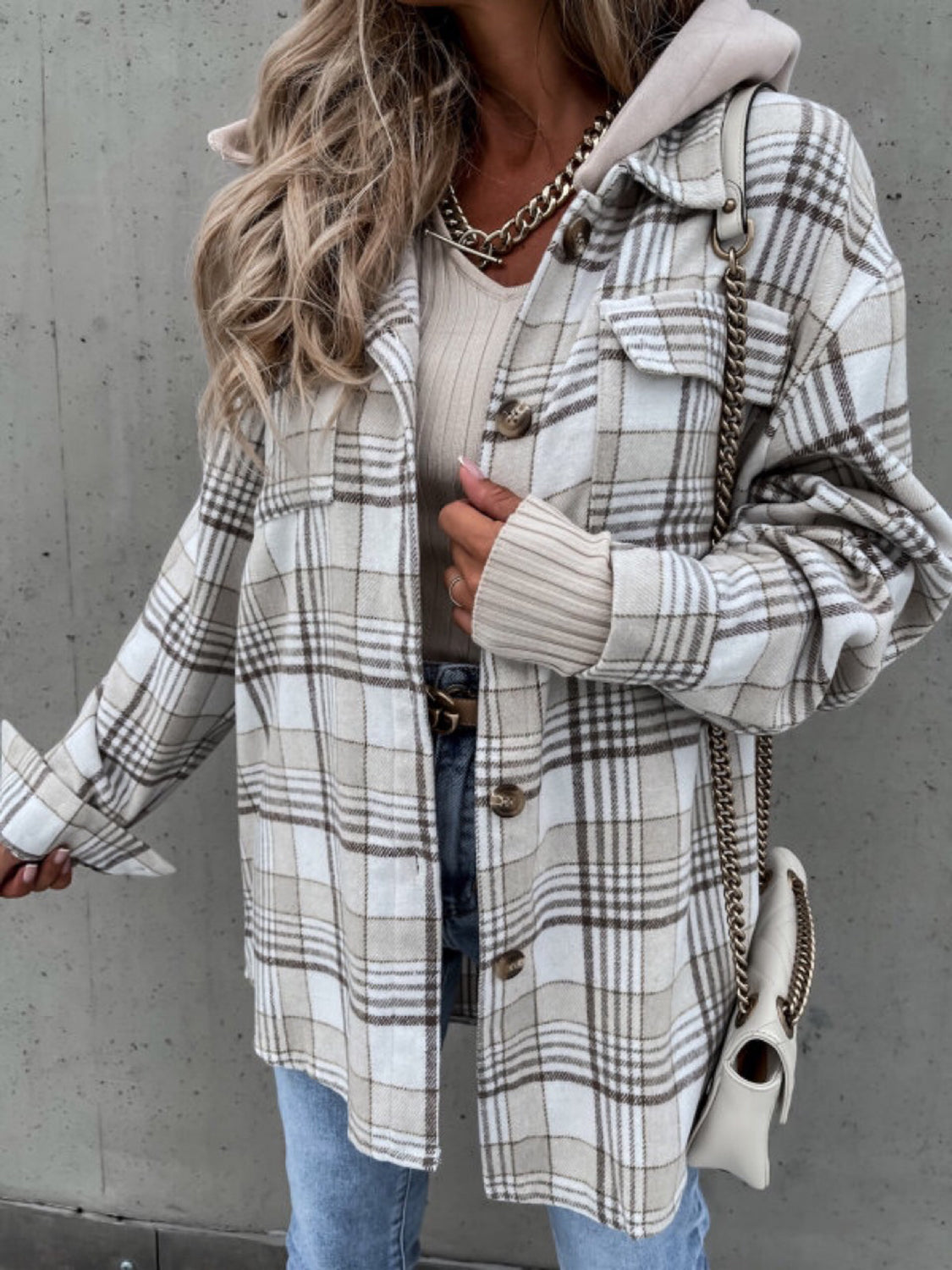 Stylish Plaid Button-Up Men's Jacket with a Detachable Hood