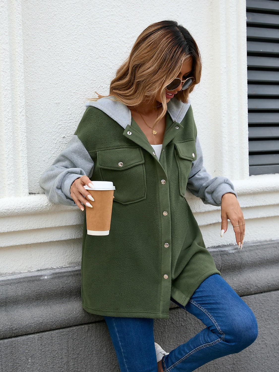 Stylish Pocketed Contrast Snap - Down Hooded Men's Casual Jacket