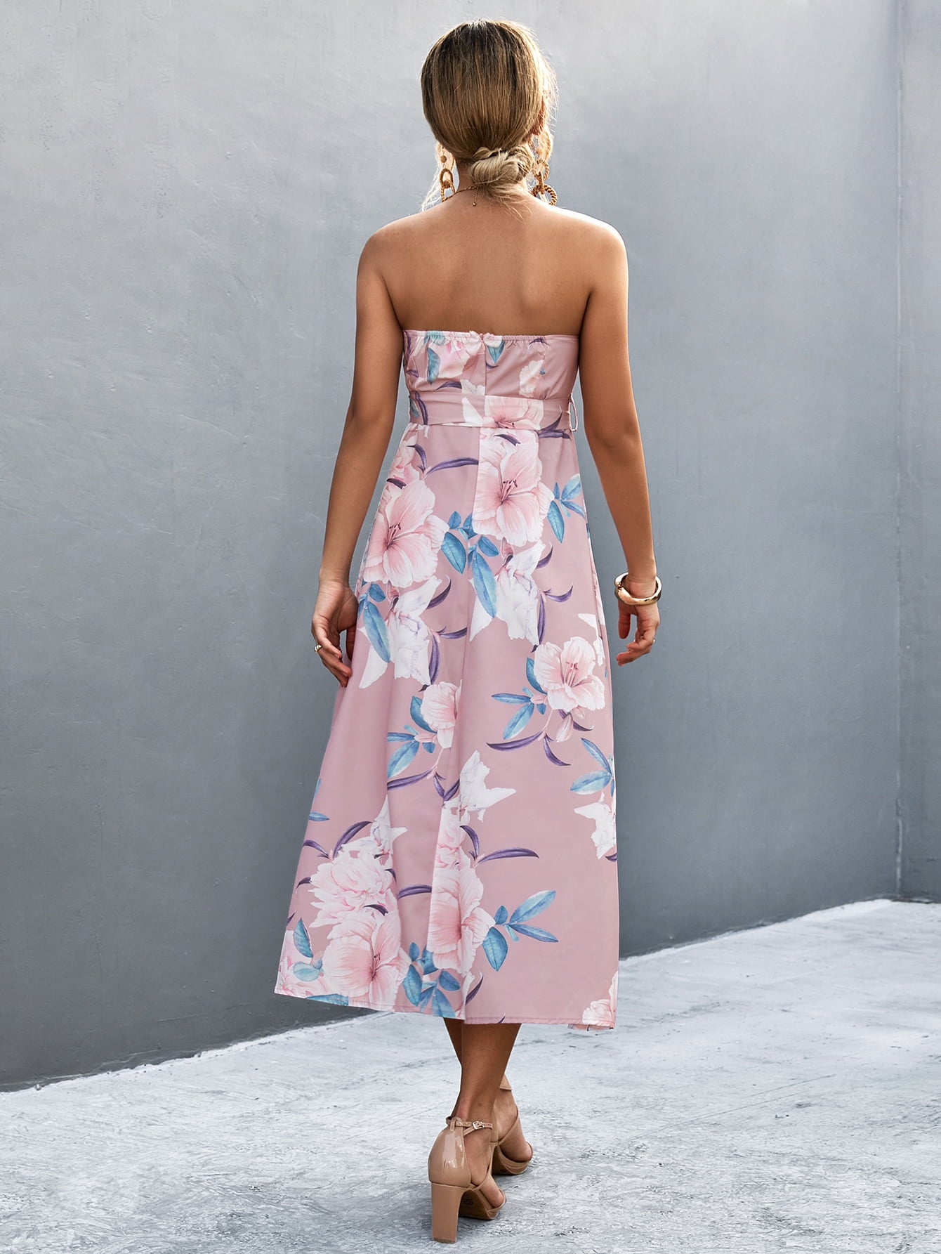 Chic Floral Patterned Tie-Waist Straight Neck Midi Sleeveless Dress