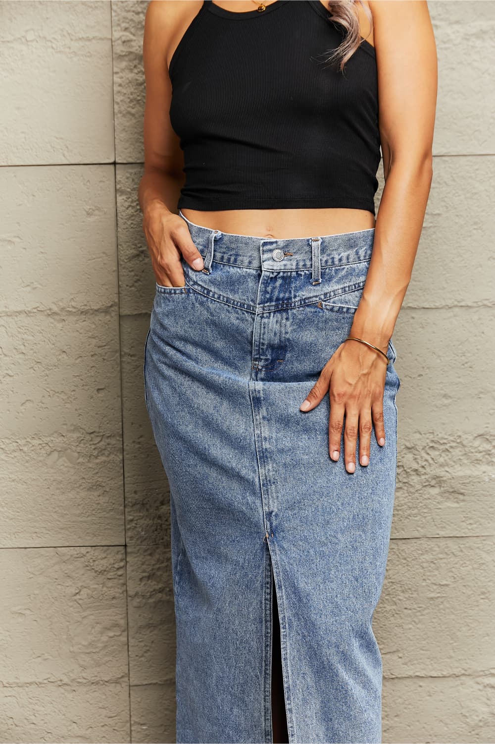 Casual Front-Slit Maxi Denim Skirt Made of 100% Cotton