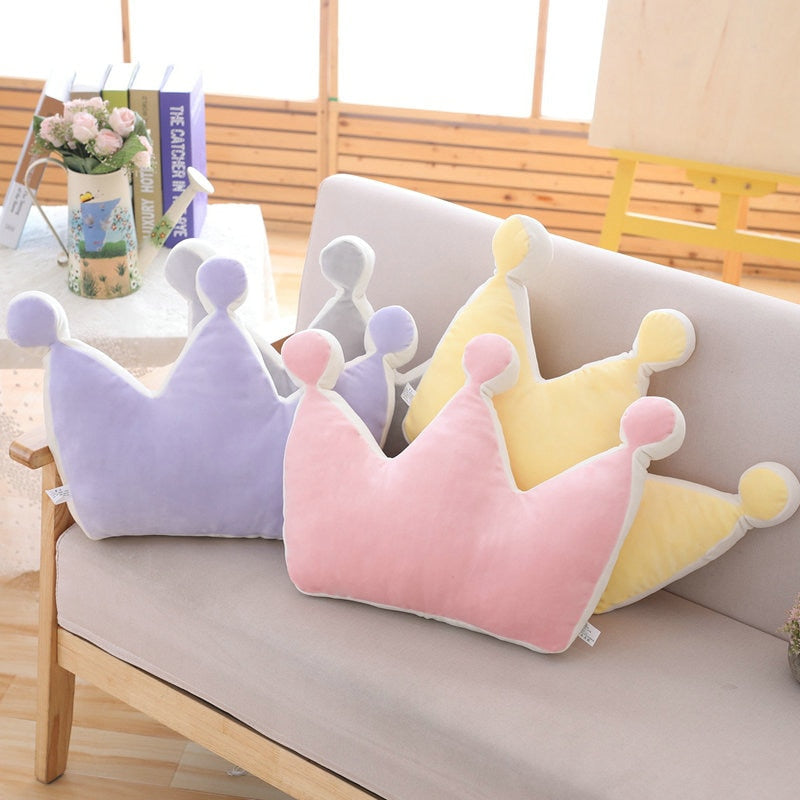 Instagram-Famous Candy-Colored Rainbow, Lucky Cloud, Star, and Moon Plush Throw Pillow for Sofa and Home Decoration with a Colorful Crown - Memorable Cushion