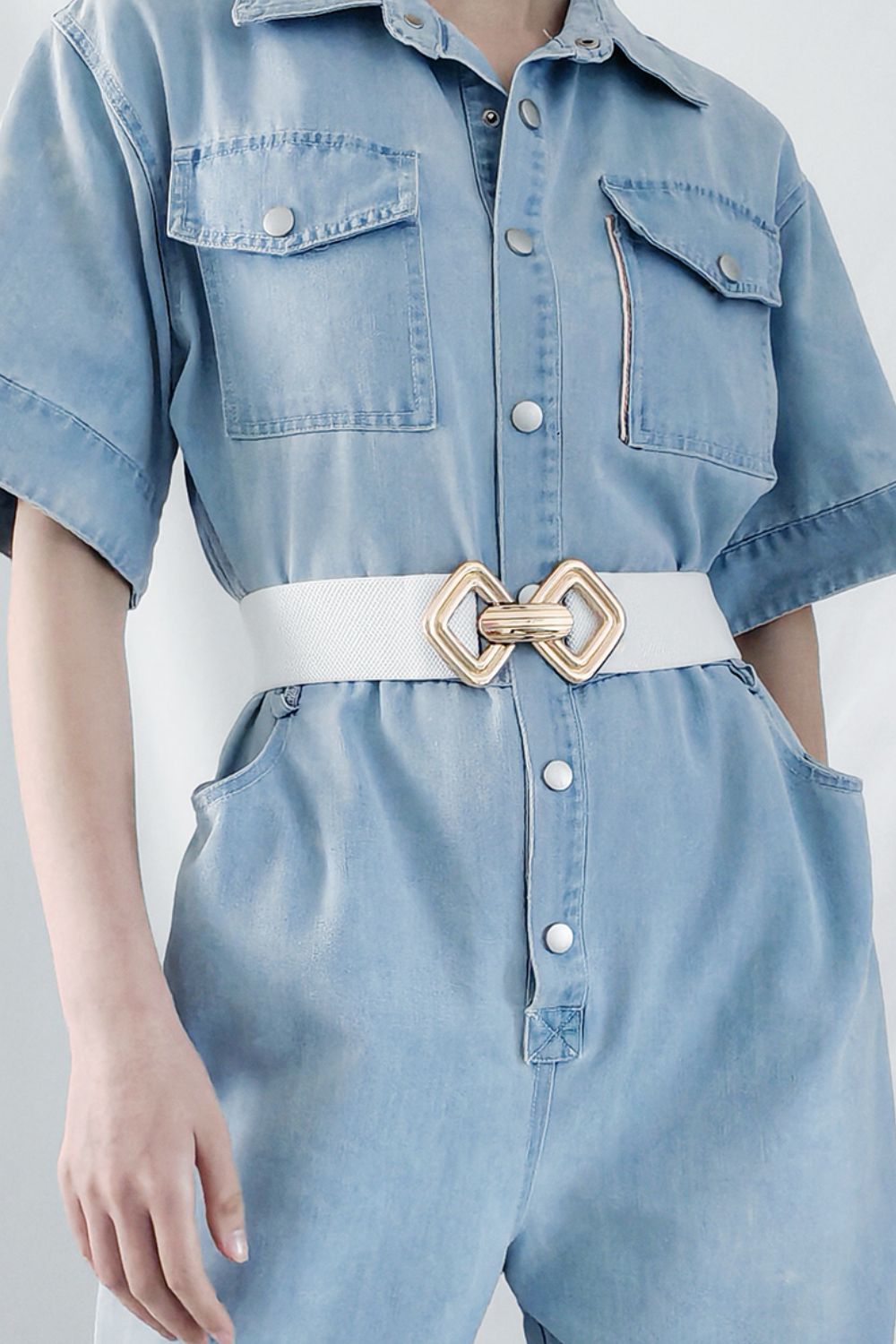 Elastic Wide Belt with Geometric Buckle for Fashion Lovers