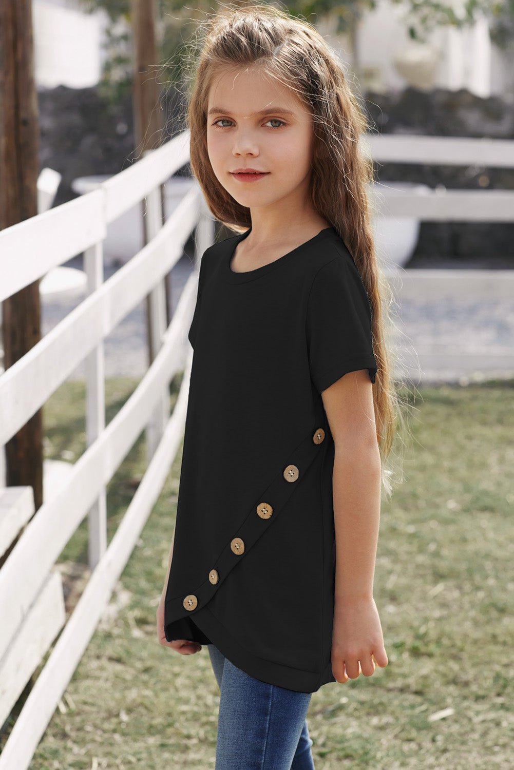 Stylish Girls' Summer Buttoned T-Shirt with Tulip Hem
