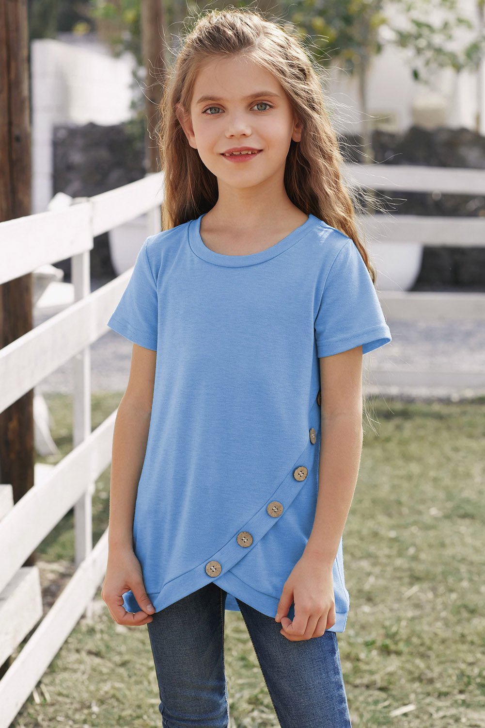 Stylish Girls' Summer Buttoned T-Shirt with Tulip Hem