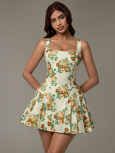 Stylish Floral Mini Sleeveless Pleated Dress for Fashion Lovers