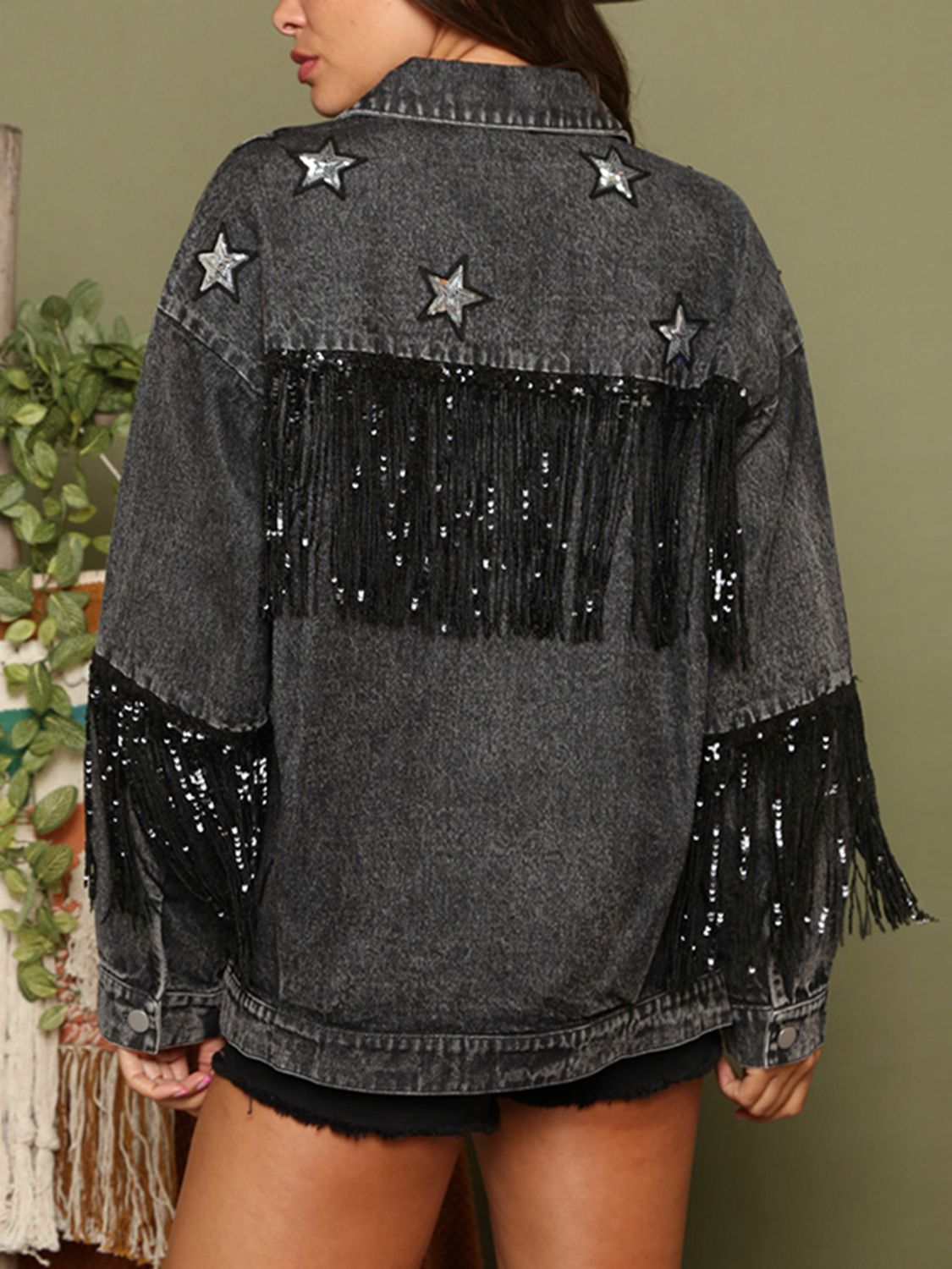 Fashionable Long Sleeve Denim Jacket with Fringe Details