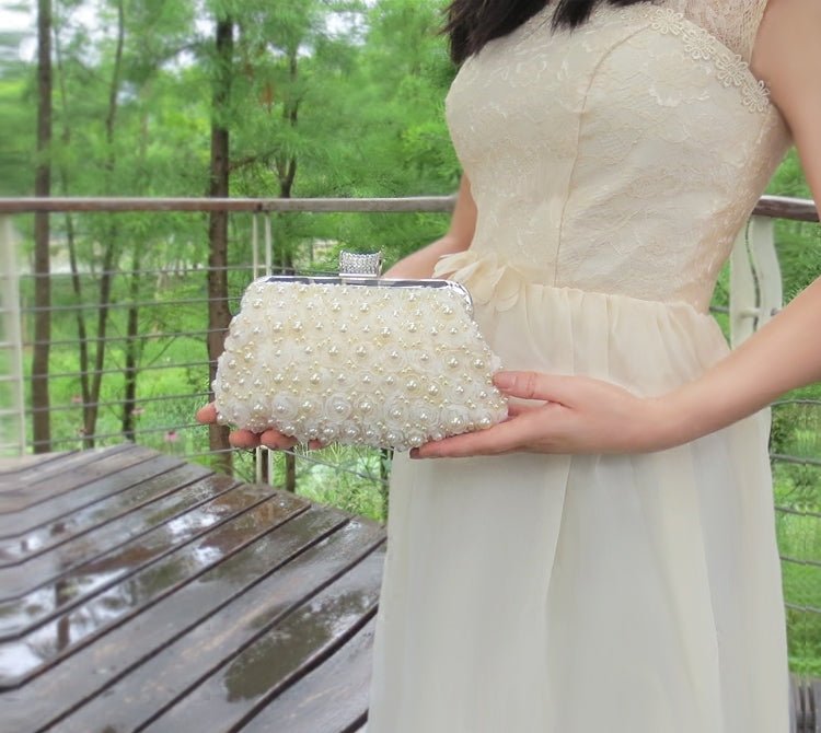 European and American Fashion Evening Dress Paired with a Detachable Messenger Handbag