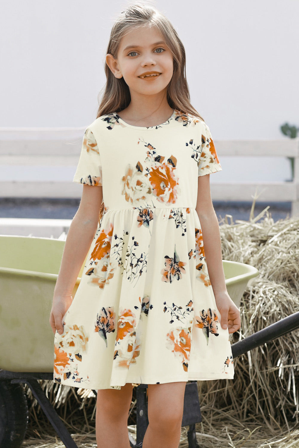 Chic Girls' Floral Short-Sleeved Round Neck Long Dress