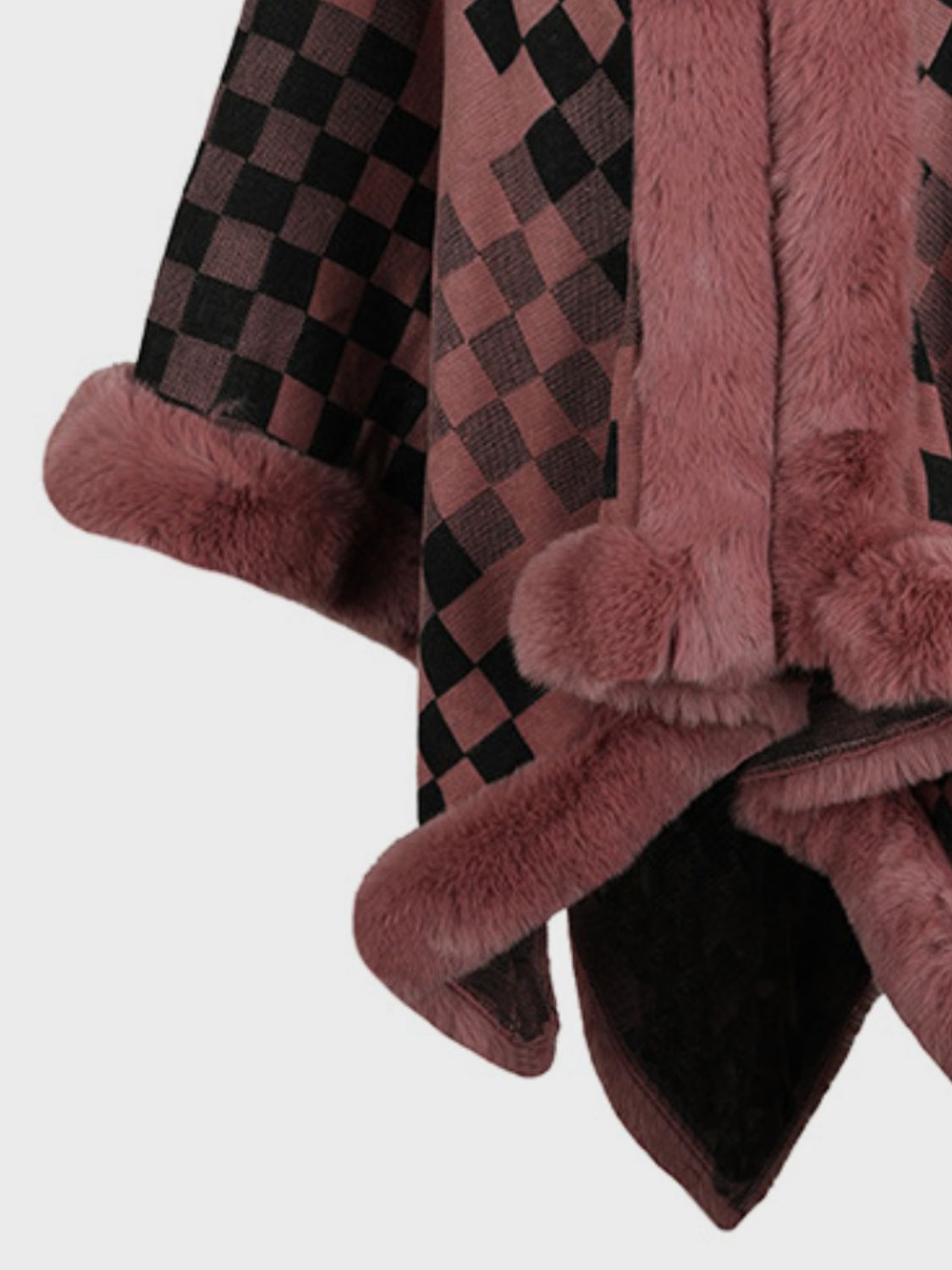 Soft and Fuzzy Checkered Long-Sleeved Poncho for Fashionable Wear