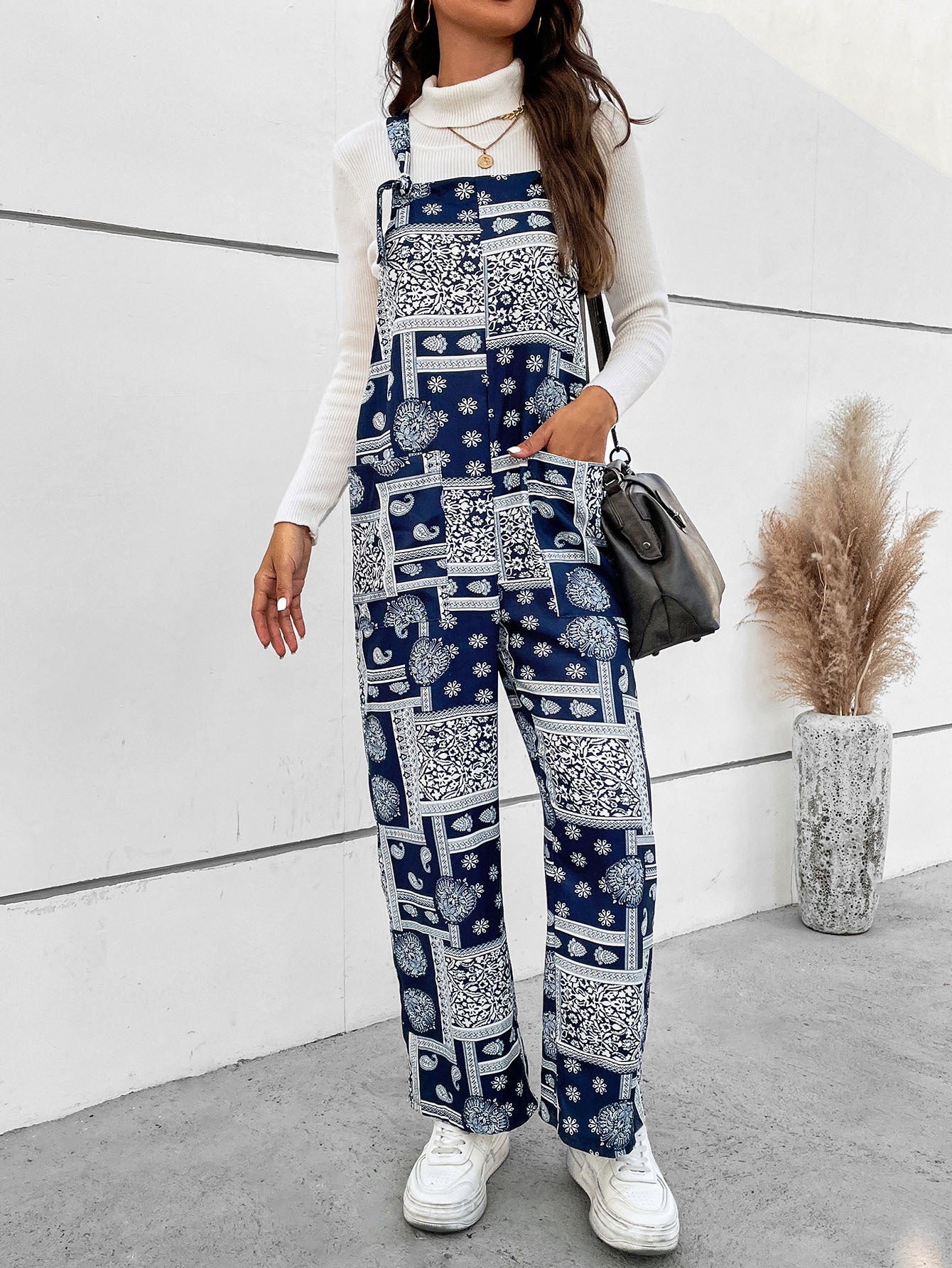 Casual Long Printed Straight Leg Jumpsuit with Pockets and Square Neck