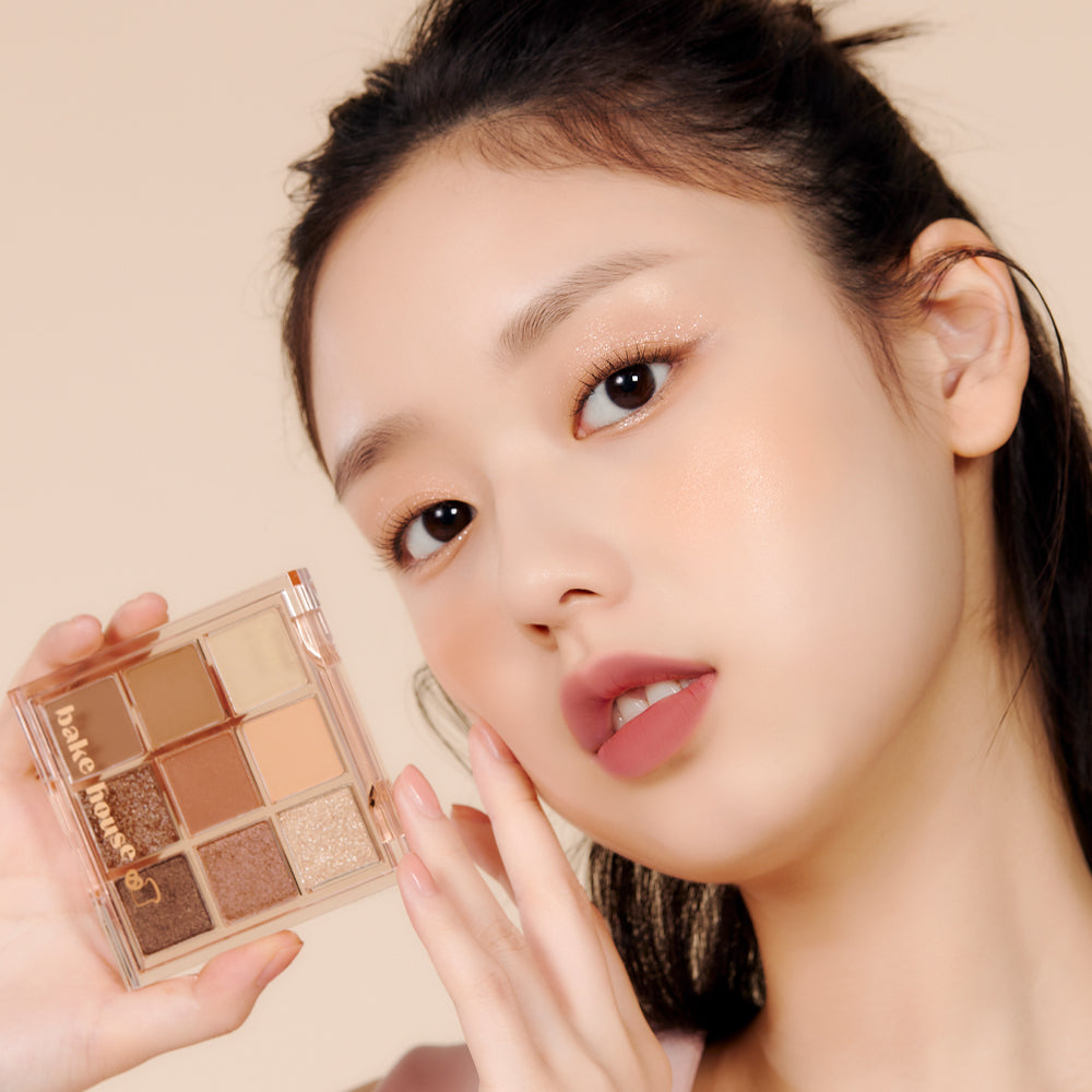 ETUDE 9-Color Playful Eye Shadow Palette #Bakehouse with Warm Brown Tones