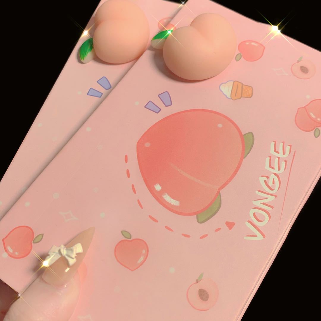 Earth - Toned Matte and Super Shiny Fart Peach Eyeshadow Palette for Beginners