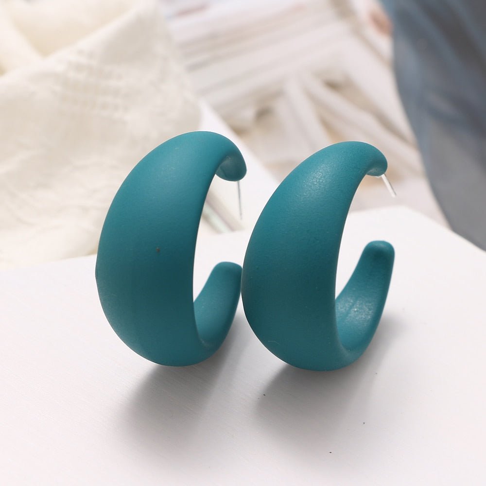 Fashionable Geometric Drop Earrings for Women Made of Acrylic and Zinc Alloy in Black and Turquoise Colors