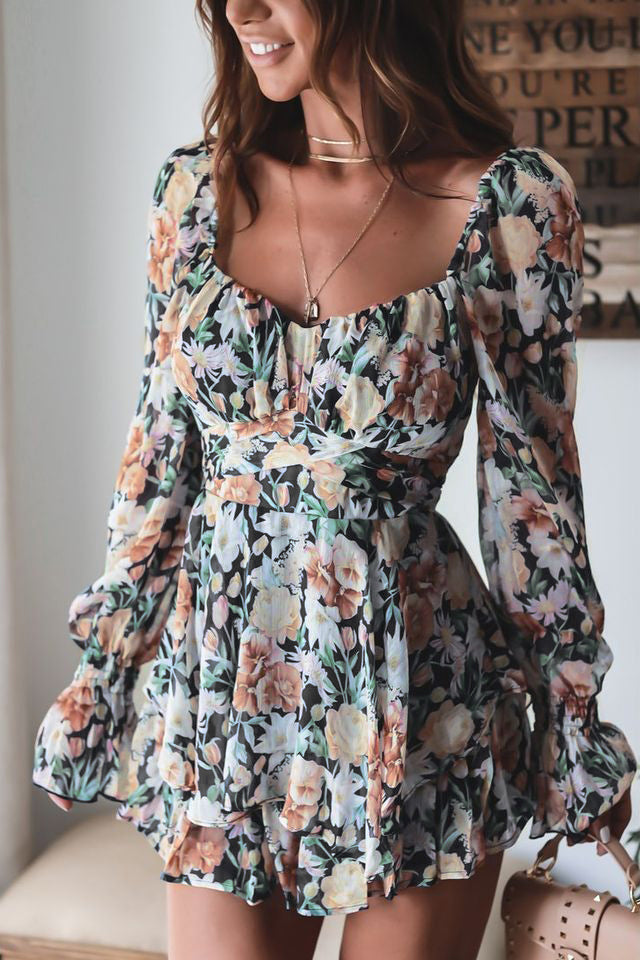 Women's Floral Print Sweetheart Neckline Flounce Sleeve Short Romper