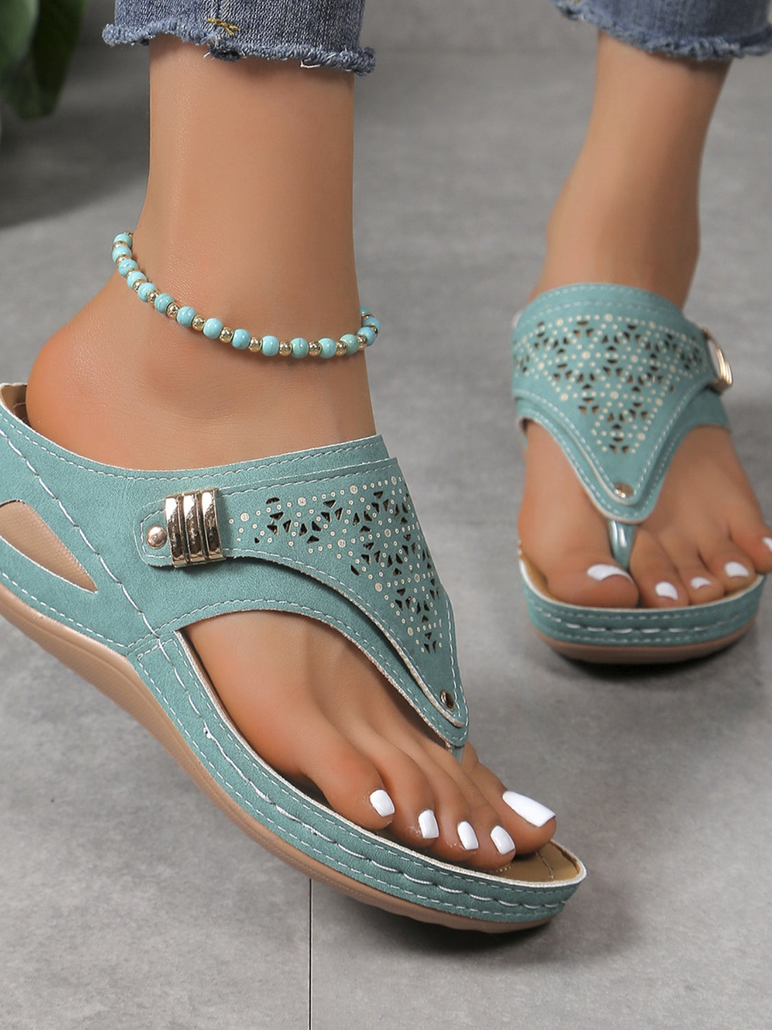 Stylish Cutout Toe Post Low - Heel PVC Imported Sandals