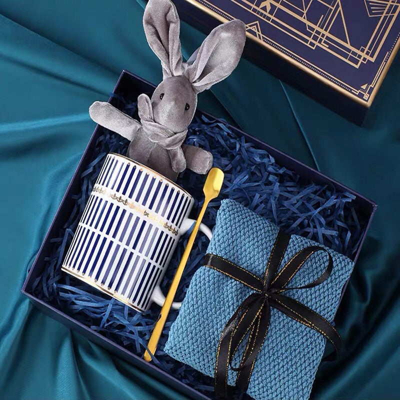 Practical Handmade Decorative Gift Box for Various Occasions