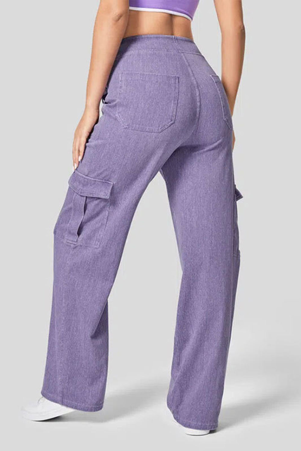 Fashionable High-Waisted Straight-Leg Cargo Style Jeans for Trendy Wear