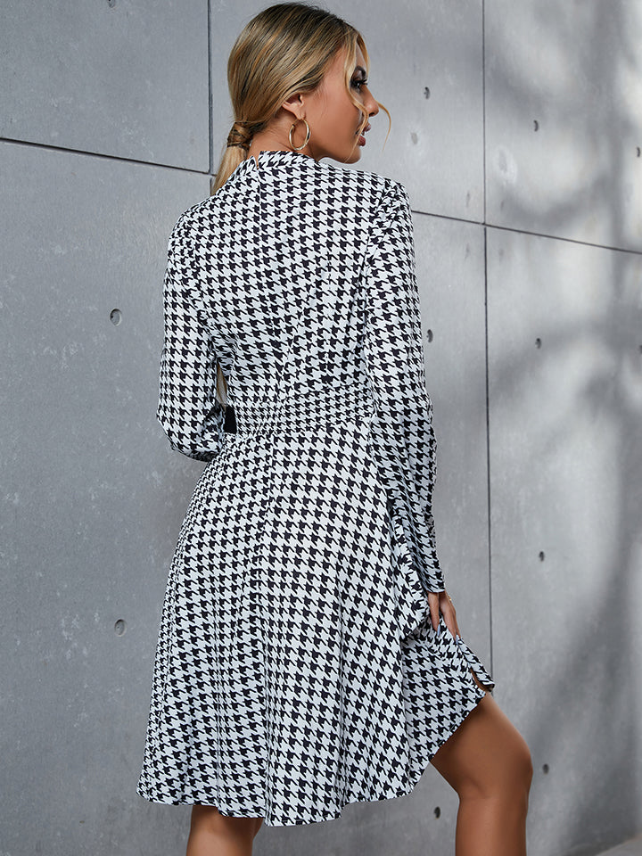 Fashionable Houndstooth Long - Sleeve Mini Round - Neck Polyester Dress