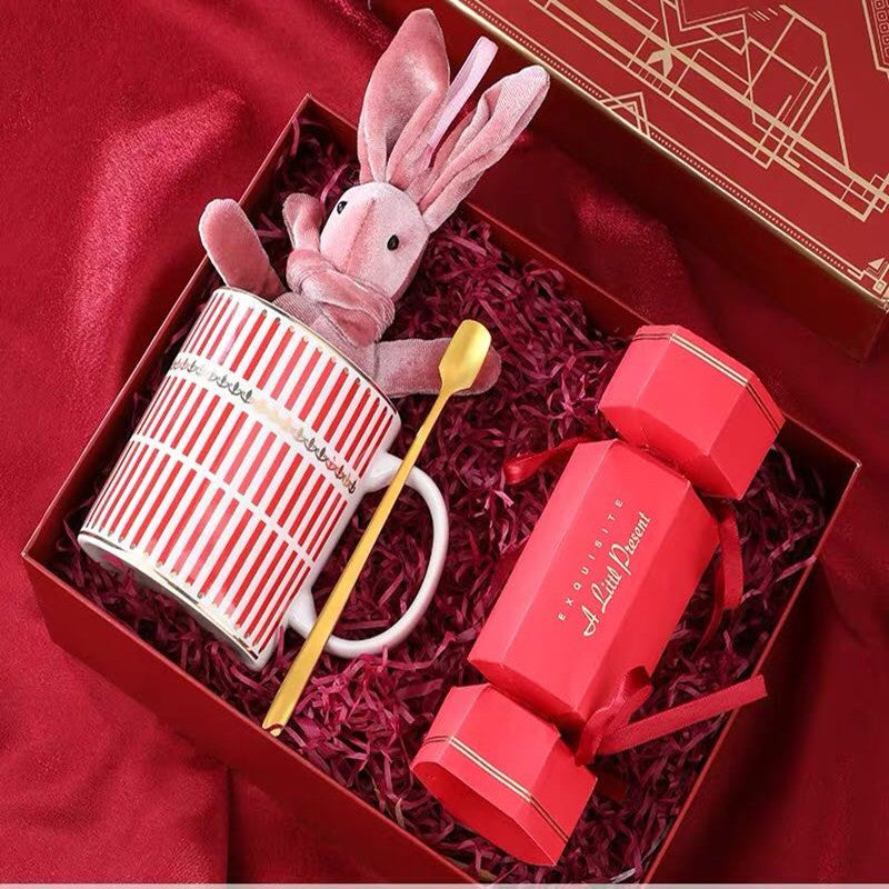 Practical Handmade Decorative Gift Box for Various Occasions