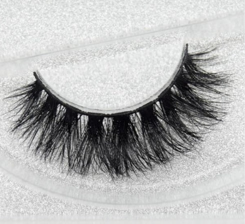 Artificial Aurelia Style False Eyelashes for Enhanced Eye Look