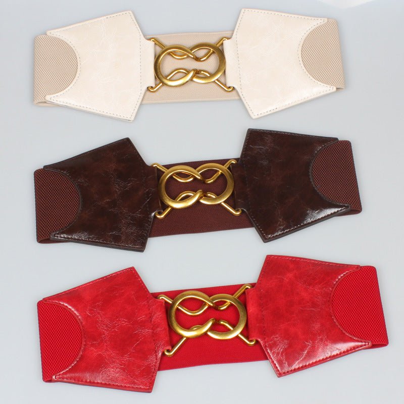 Stylish Female Fashionable Waist Belt Featuring a Horse Shoe-Style Buckle