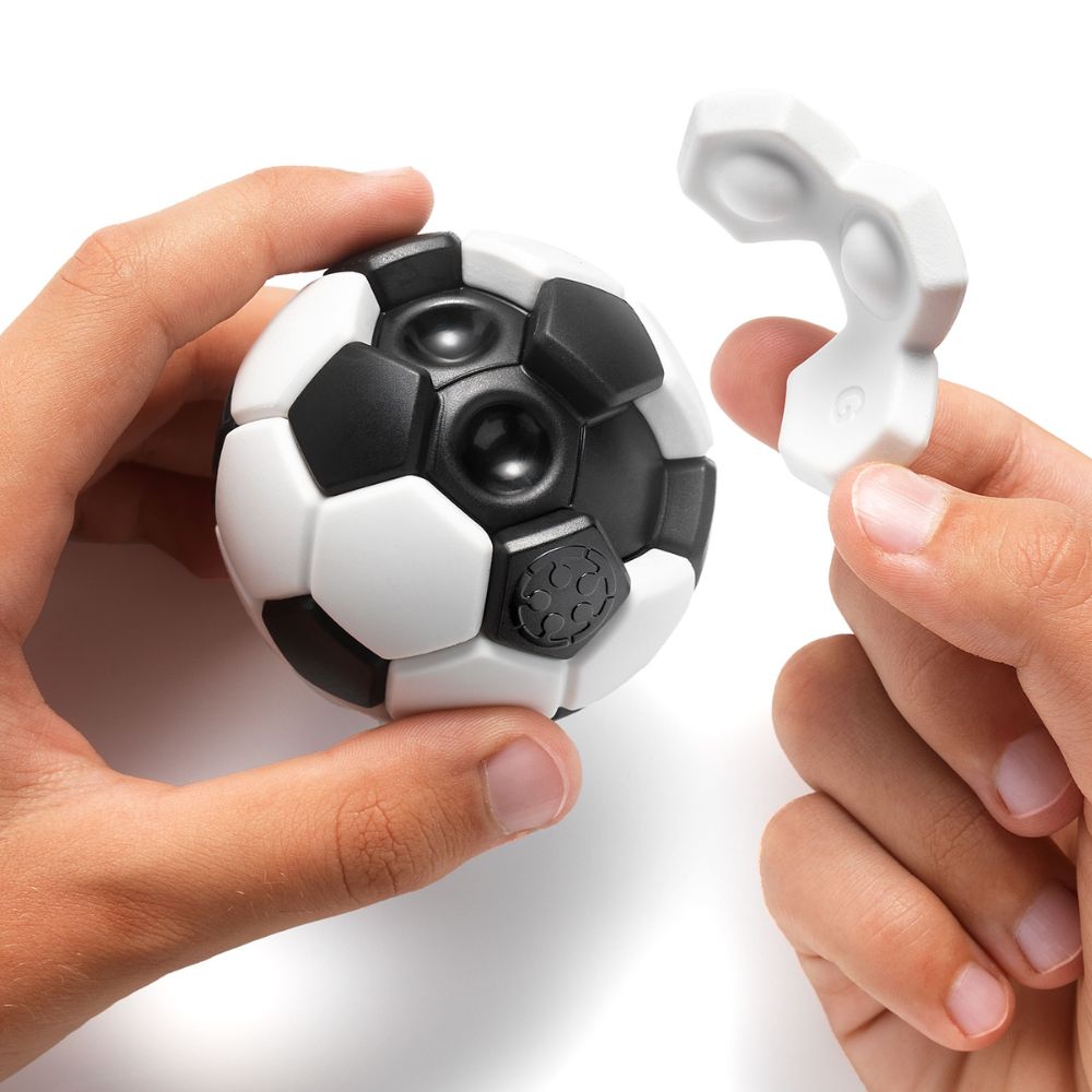 Plug-And-Play Smart 3D Puzzle Ball Game for All Ages