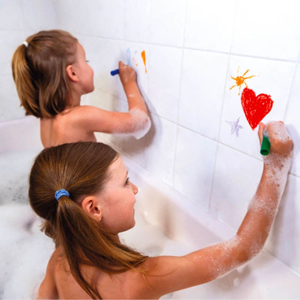 Janod Bath Time Colouring Set - Ideal for Multiplayer Fun